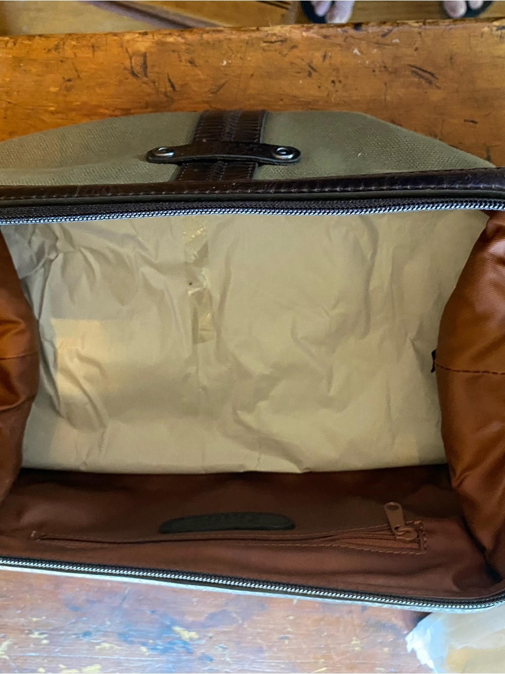 Fossil Olive Green Canvas Toiletry Kit with Brown Trim - Picture 2 of 8